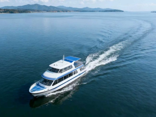 CYG-2025型应急救援快艇 - 主视图